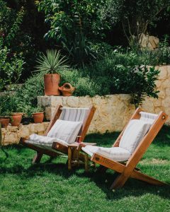 A beautiful garden is more than just part of your home—it’s a space to relax, connect with nature, and create lasting memories, and with trusted garden maintenance services, professional gardening services, and affordable lawn care services in Vancouver, maintaining that perfect outdoor haven has never been easier.